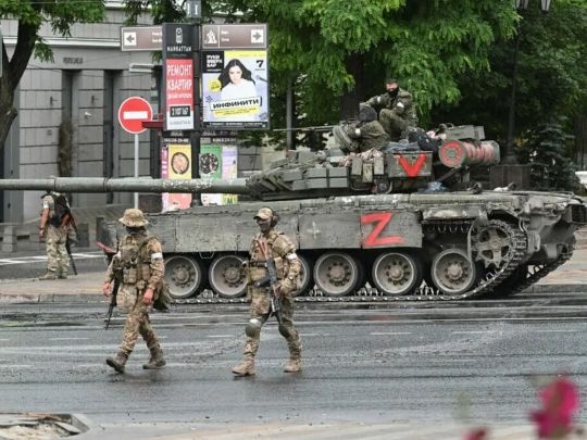 Російські спецслужби погрожували сім'ям командирів «вагнерівців»: британська розвідка про причини зупинення заколоту