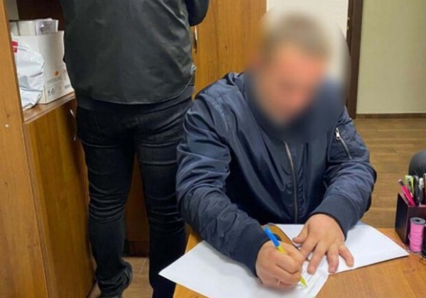 В Одессе коммунальщик хотел уволить подчиненного, потому что тот не хотел брать взятки