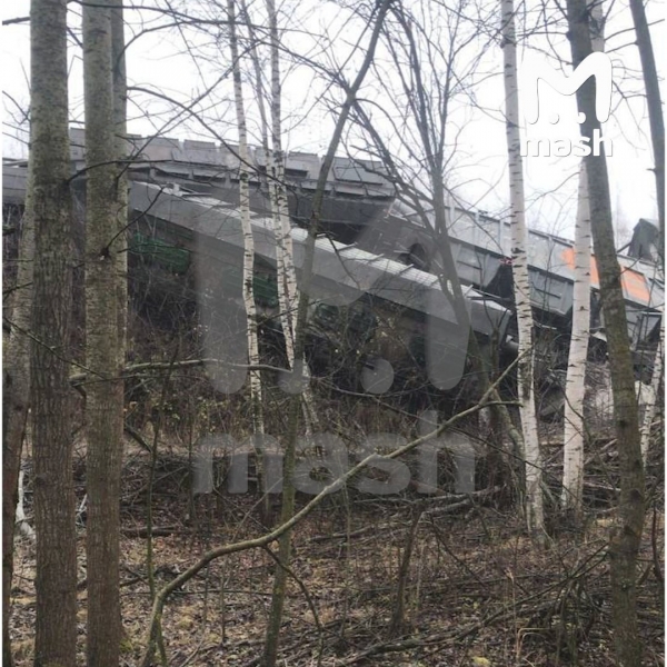 Безпілотники атакували військове КБ у Підмосков'ї та пороховий завод під Тамбовом, а в Рязані пущено під укіс потяг, — росЗМІ (фото, відео)