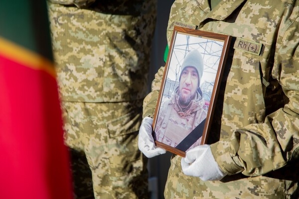 В Одесской области простились с погибшим на фронте в Луганской области пограничником 
