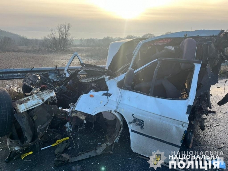 Четверо людей загинули у великій ДТП у Вінницькій області (фото)