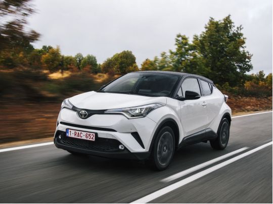 Toyota виведе на ринок України гібридний кросовер нового покоління: що відомо