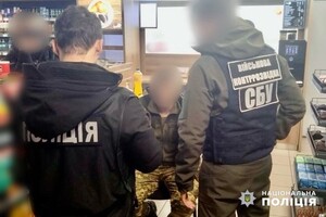 15 тысяч гривен или ротация на фронт: в Одессе заместитель командира военной части попался на взятке