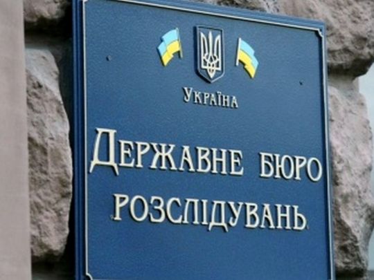 Політолог про справу щодо оборони півдня України: «Не розхитуйте човен, ДБР розбереться»