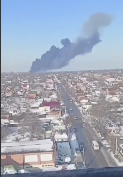 Ні дня без пожеж: в росії палає поліефірний завод (відео)