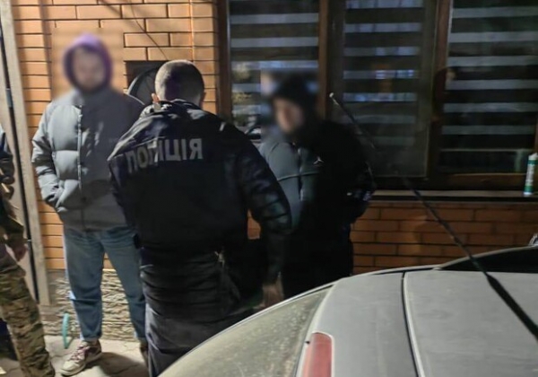 Переправлял уклонистов под видом водителей за границу: в Одесской области будут судить предпринимателя
