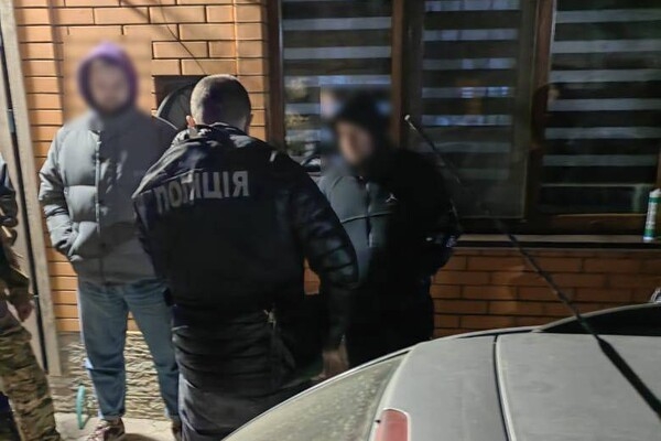Переправлял уклонистов под видом водителей за границу: в Одесской области будут судить предпринимателя