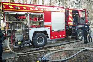 В Киевском районе Одессы вспыхнул пожар в торговом павильоне: подробности