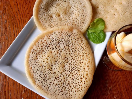 Марокканські млинці: без яєць і молочних продуктів