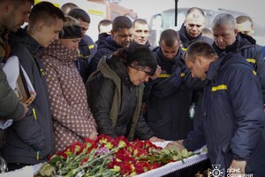 В Одесской области простились со спасателями, погибшими во время повторного ракетного удара 15 марта 