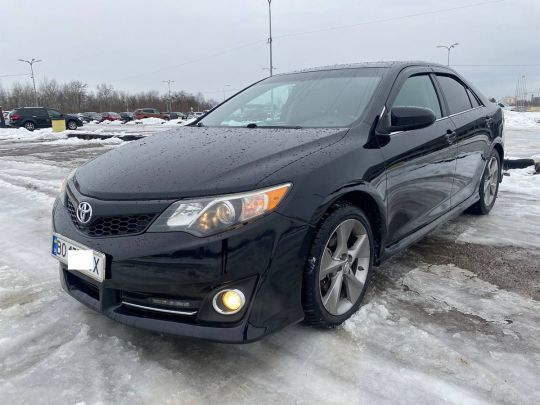 Не тільки Camry: названо автомобілі бренду Toyota, які дуже рідко відвідують СТО