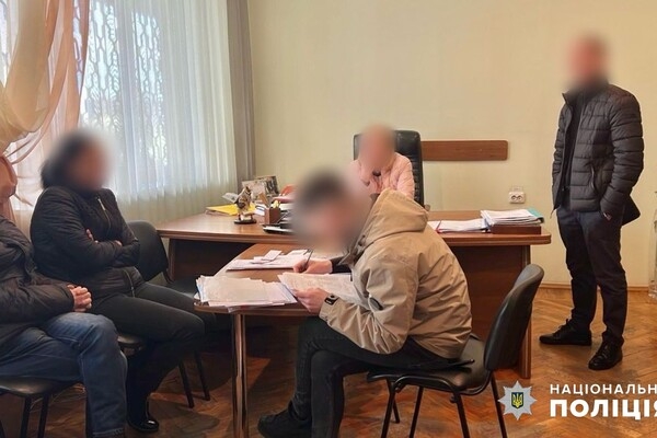 Директриса профессионально-технического учебного заведения попалась на коррупции 