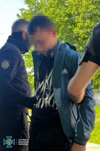 Готували масовані авіаудари по Україні напередодні Великодня: затримано групу агентів росії