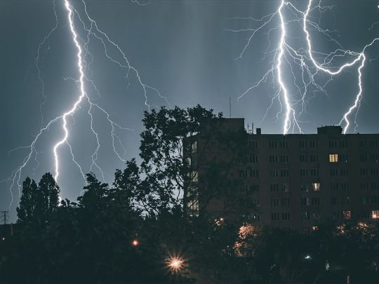 Не лякайтеся гучних звуків: у другій половині дня до Києва повернеться гроза