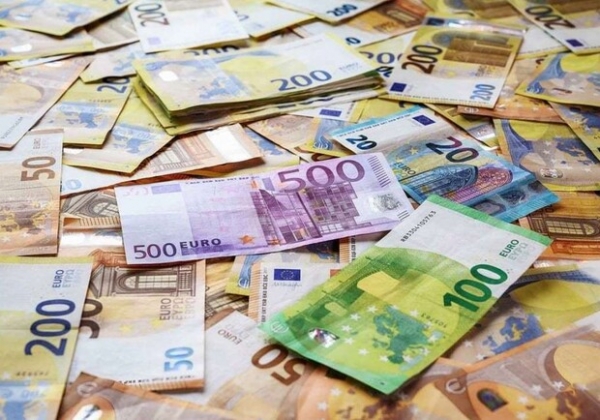 Курс валют в Украине 1 октября 2024 года: сколько стоит доллар и евро