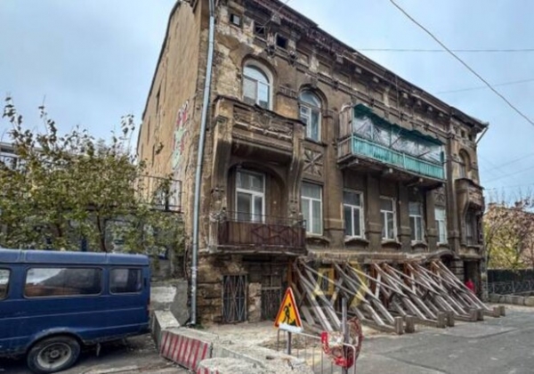 В центре Одессы за более 20 миллионов гривен отремонтируют памятник архитектуры