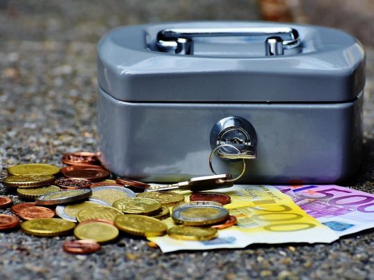 У Раків та Дів ймовірні несподівані витрати, а Близнюки та Леви зможуть збільшити дохід: фінансовий гороскоп на тиждень 9−15 грудня