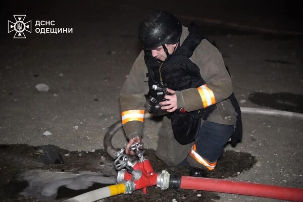 Получили ранения люди, есть разрушения: последствия атак БпЛА на Одессу и Одесскую область (обновлено)