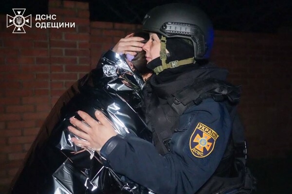 Пожары и пострадавшие в пригороде Одессы: последствия вечерней атаки БпЛА (обновлено)