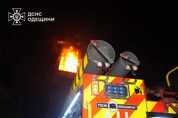 Повреждены дома и школы, есть пострадавшие: последствия атаки БпЛА на Одессу (обновлено)