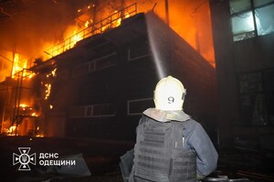 Повреждены дома и школы, есть пострадавшие: последствия атаки БпЛА на Одессу (обновлено)