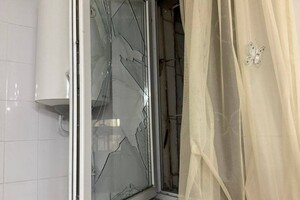 Повреждены дома и школы, есть пострадавшие: последствия атаки БпЛА на Одессу (обновлено)